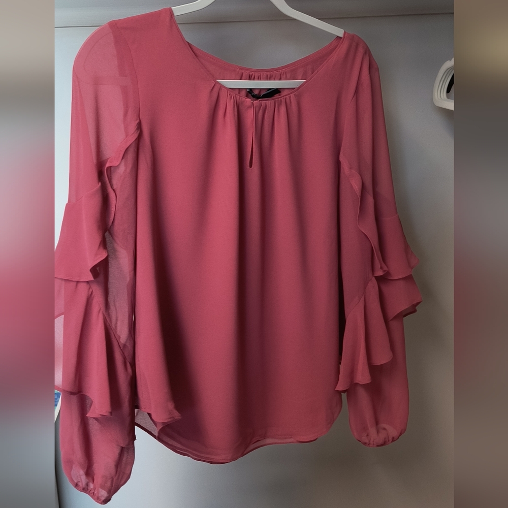 White House Black Market Coral/Pink Top